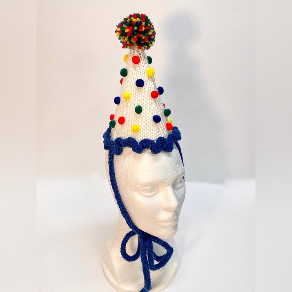 NWT Hand Knit Party Hat in Primary Colors with Neck Tie size Fits Most - Picture 2 of 10